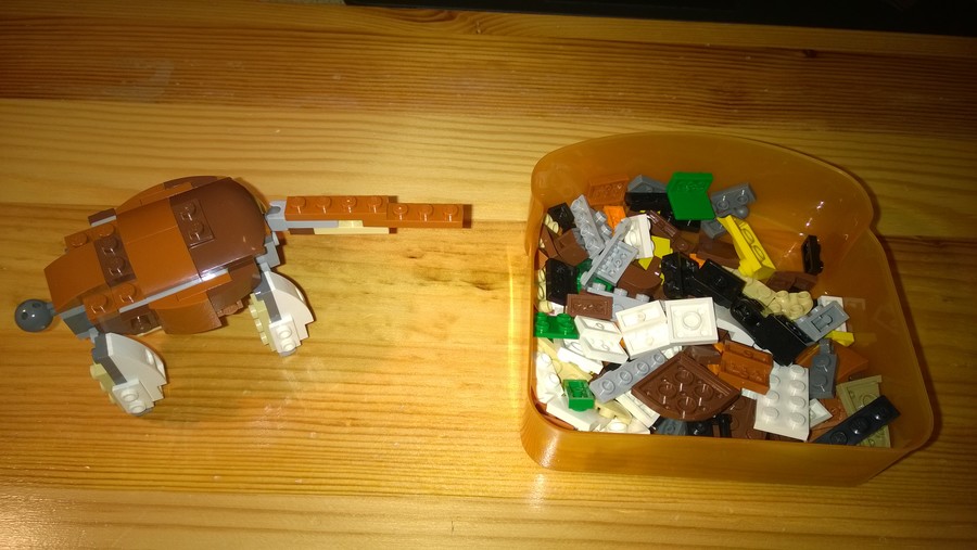 Rebrickable alternates: Macska és Kacsa