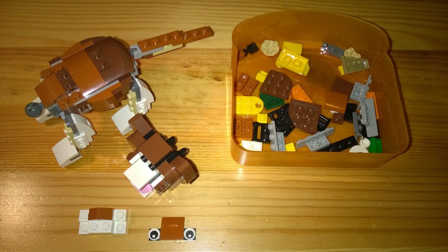Rebrickable alternates: Macska és Kacsa