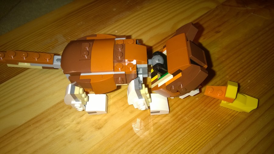 Rebrickable alternates: Macska és Kacsa