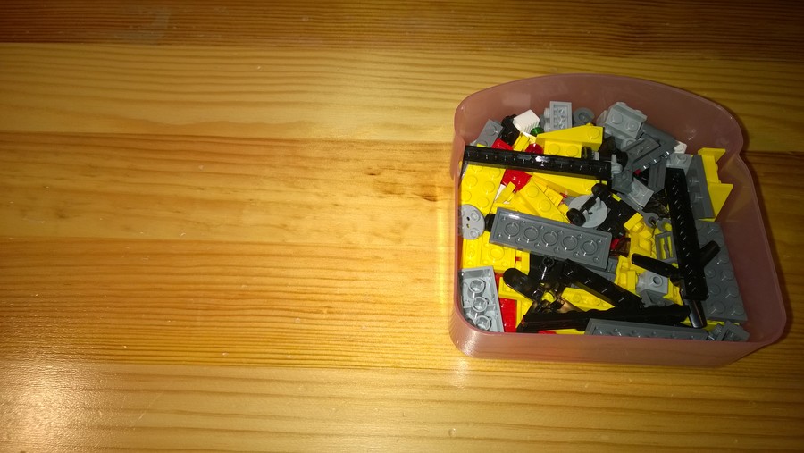 Rebrickable alternates: Fighter Bomber
