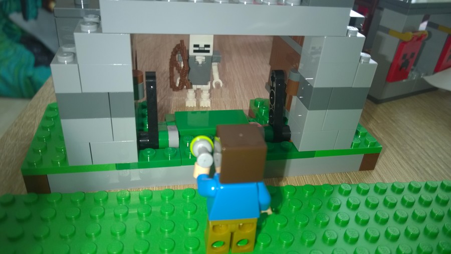 21127