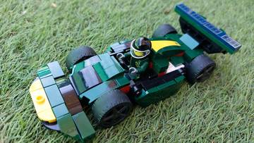 Senna Lotusa :)