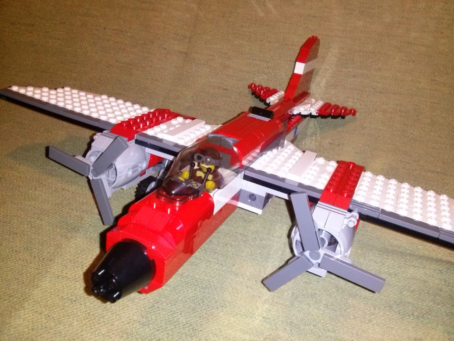 LEGO 5892 CREATOR Propelleres Repülőgép