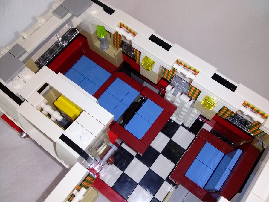 LEGO 10220 Volkswagen T1 Lakóautó