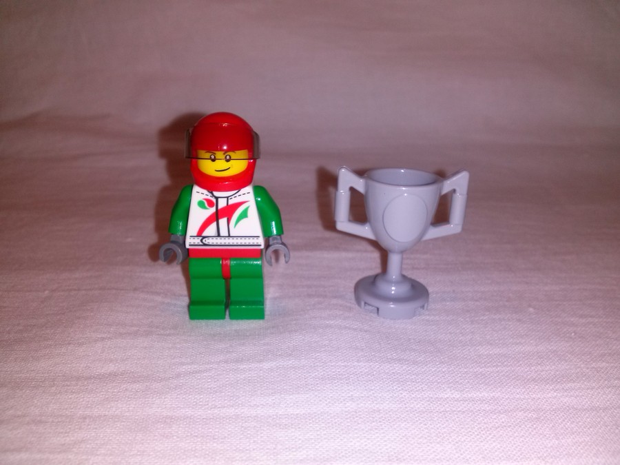 LEGO Versenyautó