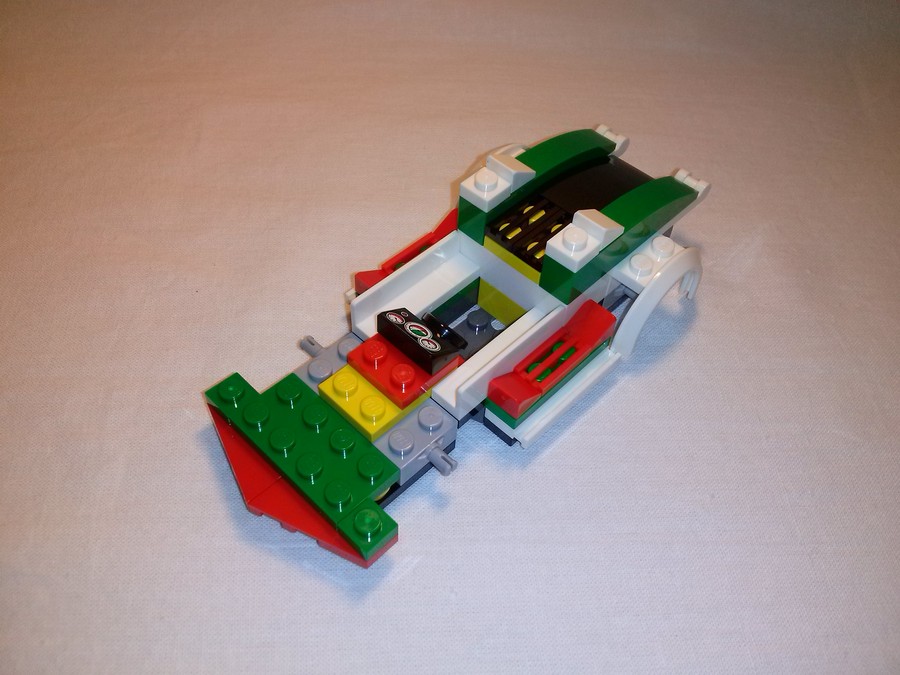 LEGO Versenyautó
