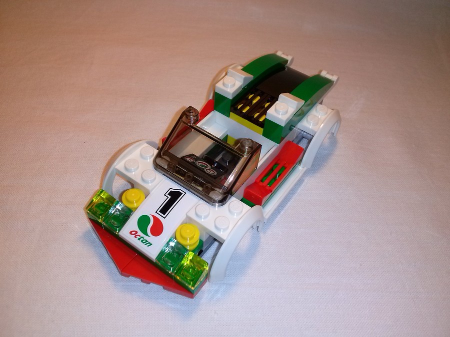 LEGO Versenyautó