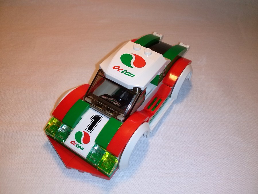 LEGO Versenyautó