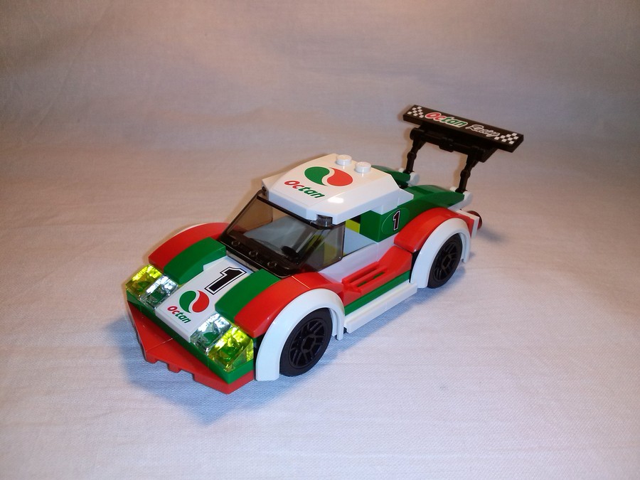 LEGO Versenyautó