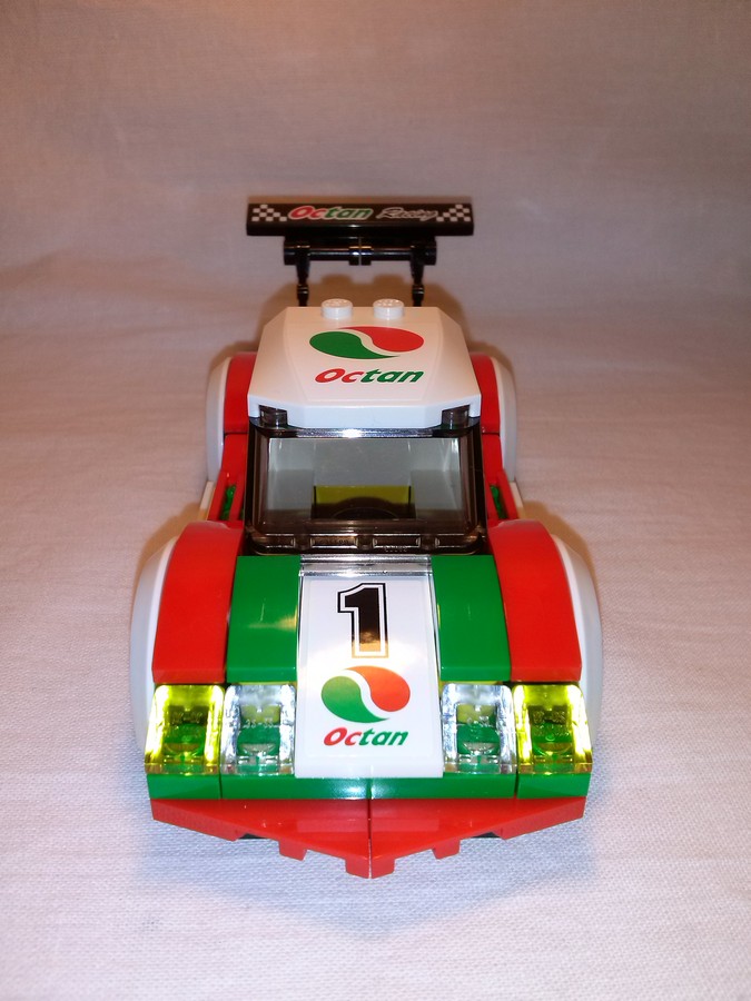 LEGO Versenyautó
