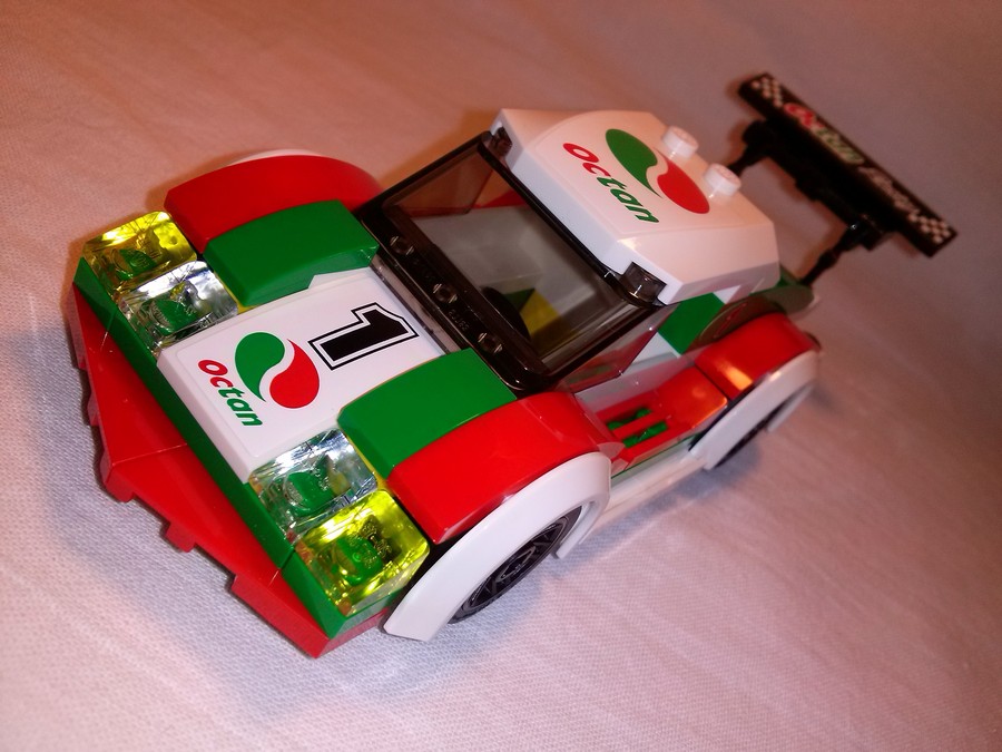 LEGO Versenyautó