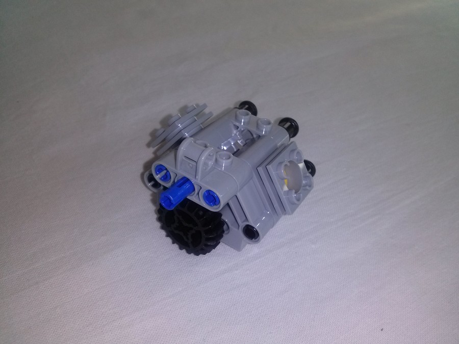 LEGO Krosszmotor