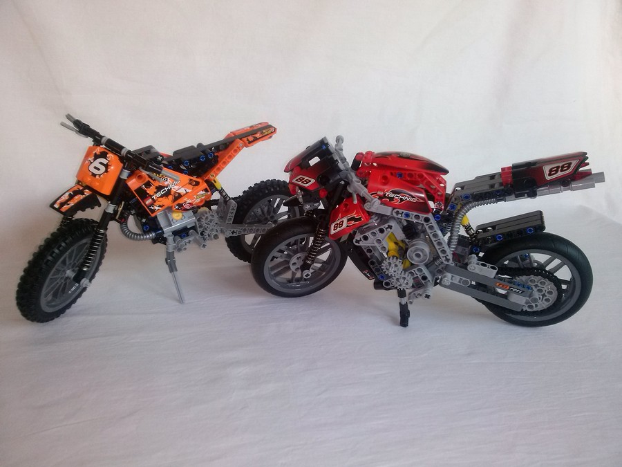 LEGO Krosszmotor