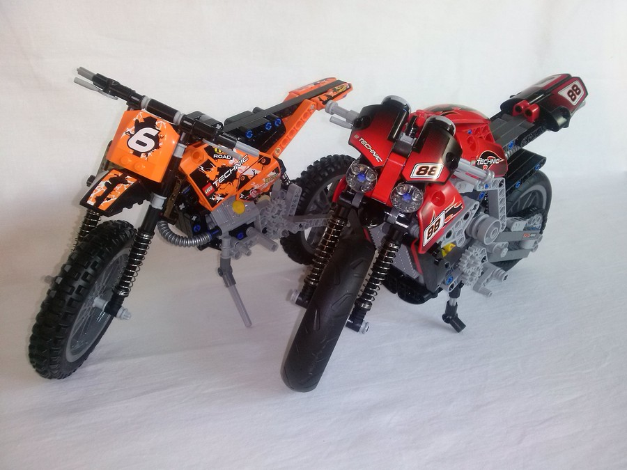 LEGO Krosszmotor