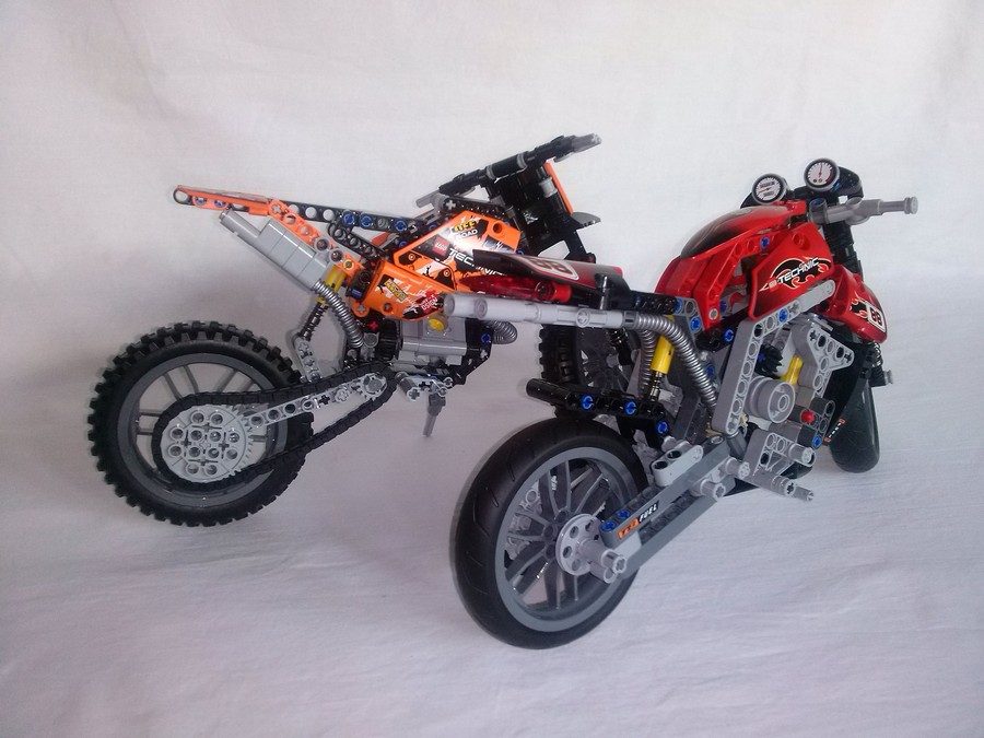 LEGO Krosszmotor