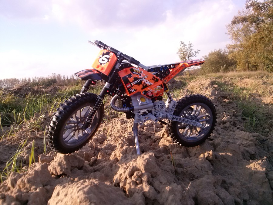 LEGO Krosszmotor