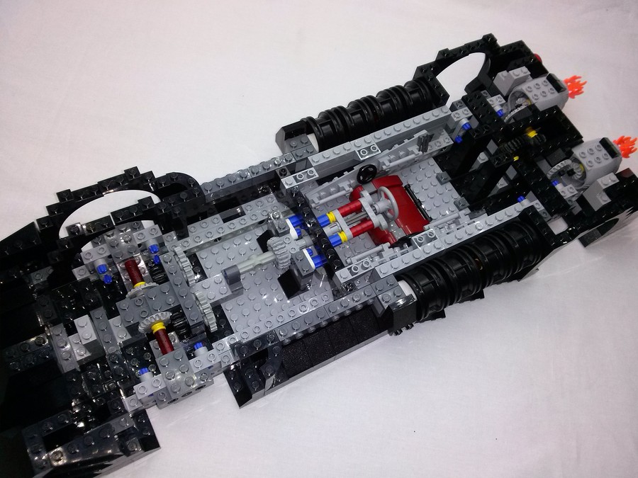 LEGO 7784 Batmobile
