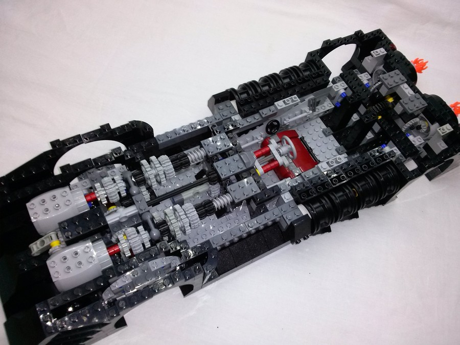 LEGO 7784 Batmobile