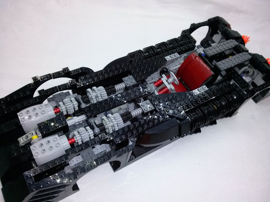 LEGO 7784 Batmobile