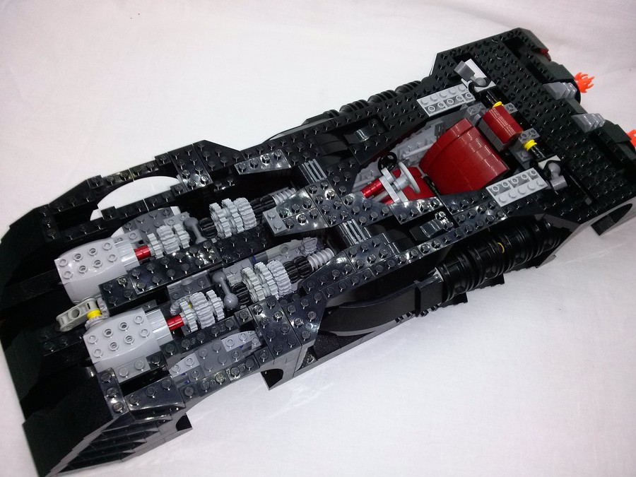 LEGO 7784 Batmobile