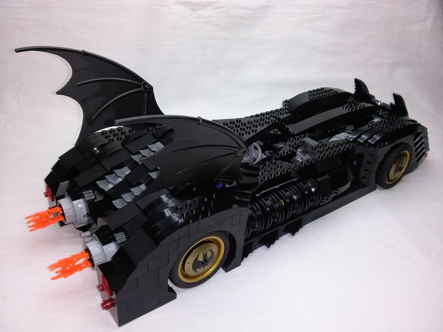 LEGO 7784 Batmobile