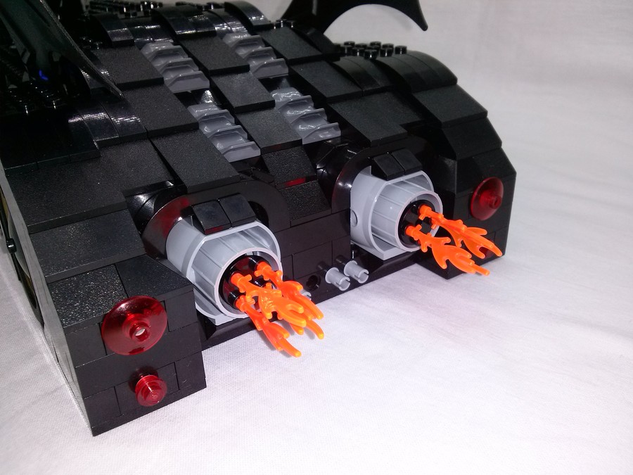 LEGO 7784 Batmobile