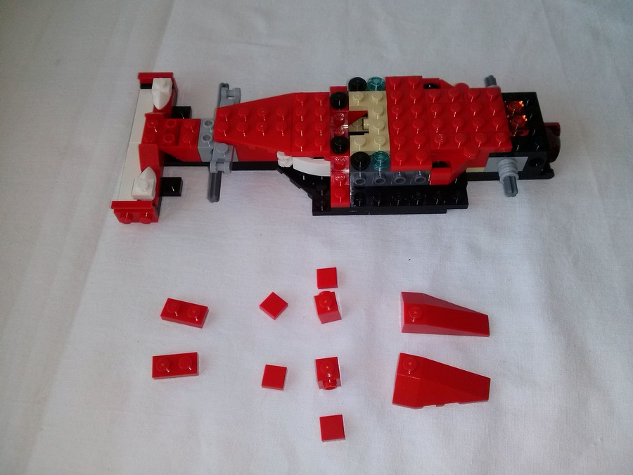 LEGO 31024 Formula 1 versenyautó