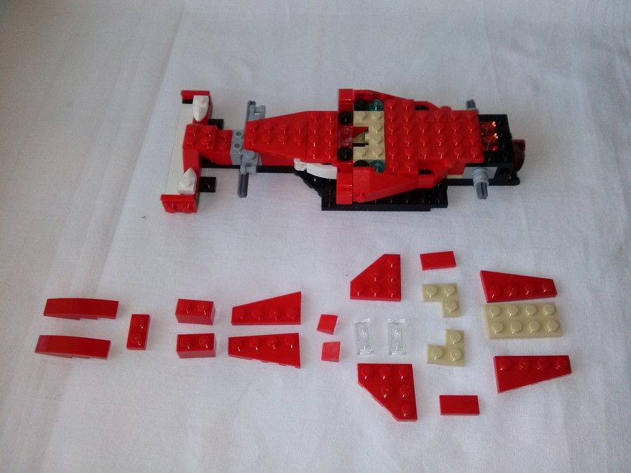 LEGO 31024 Formula 1 versenyautó