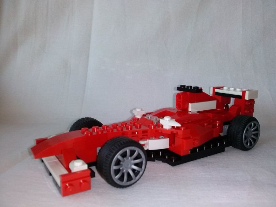 LEGO 31024 Formula 1 versenyautó