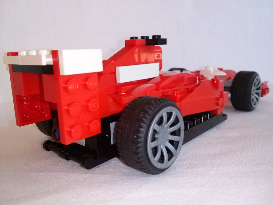 LEGO 31024 Formula 1 versenyautó
