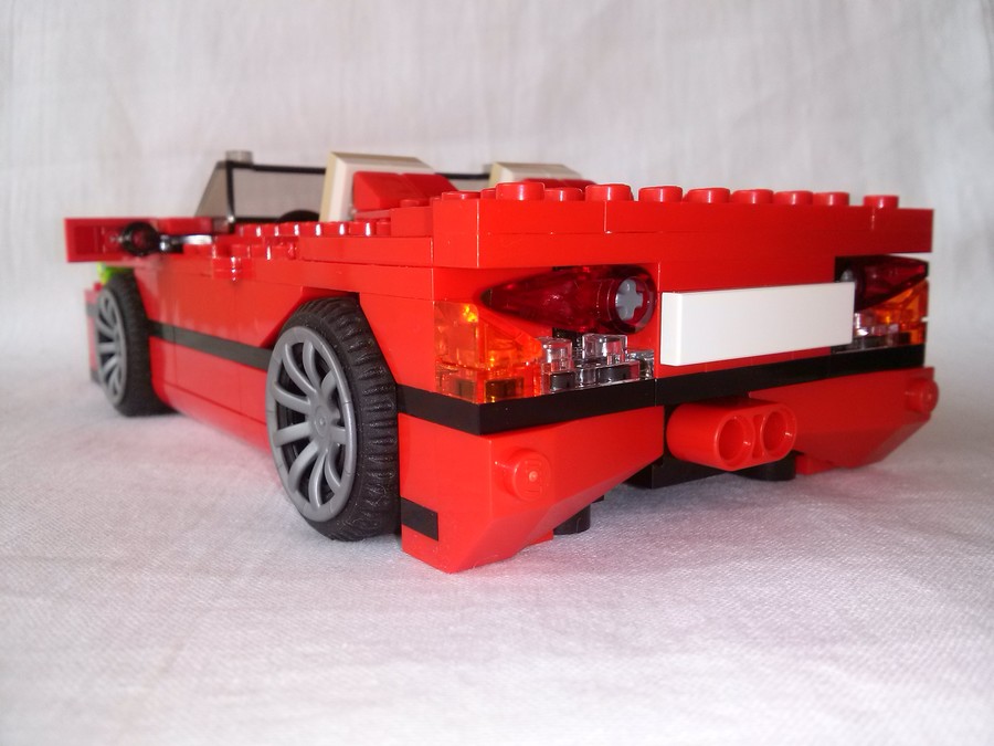 LEGO 31024 Piros Cabrio