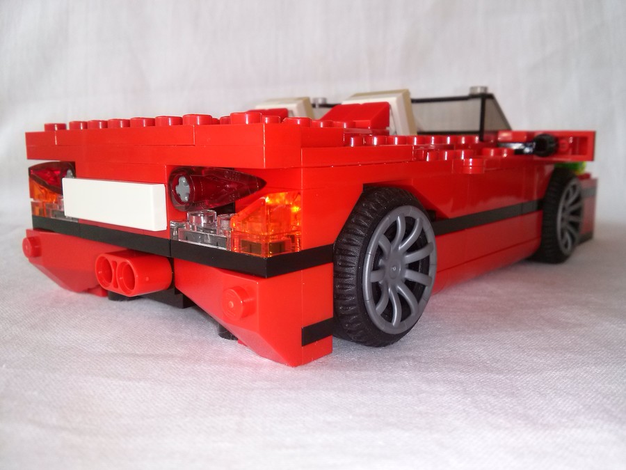 LEGO 31024 Piros Cabrio