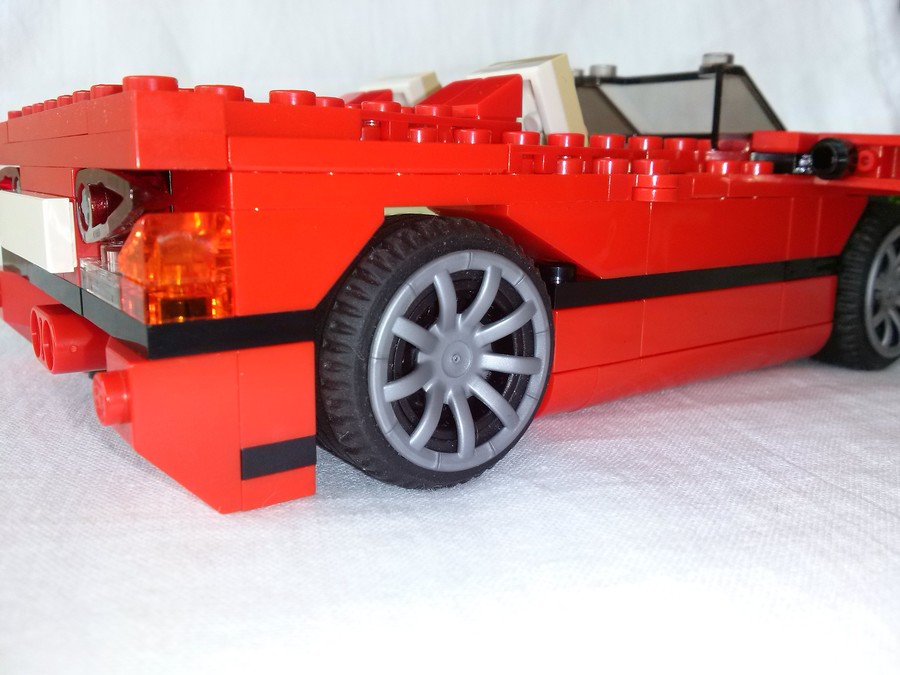 LEGO 31024 Piros Cabrio
