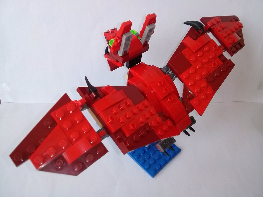 LEGO 31032 Denevér