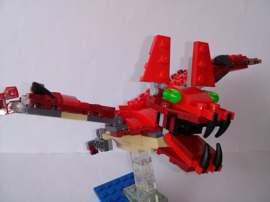 LEGO 31032 Denevér