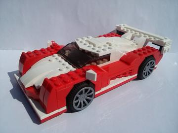 LEGO 24 órás versenyautó