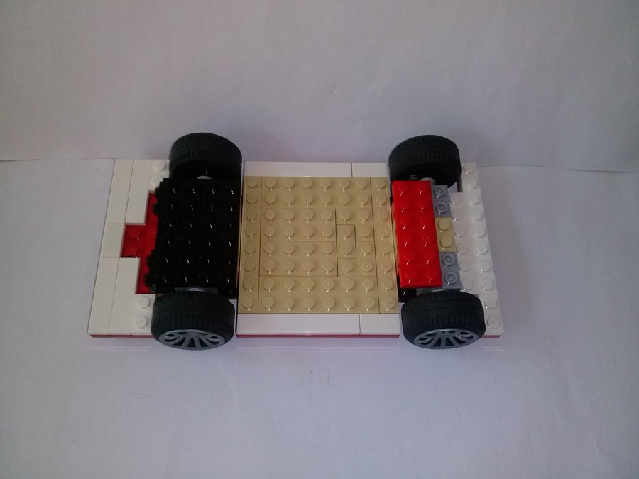LEGO 24 órás versenyautó