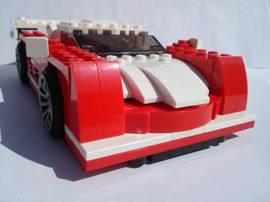 LEGO 24 órás versenyautó