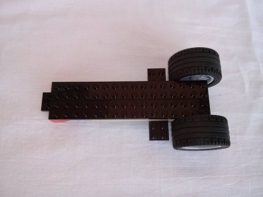 LEGO Dragster