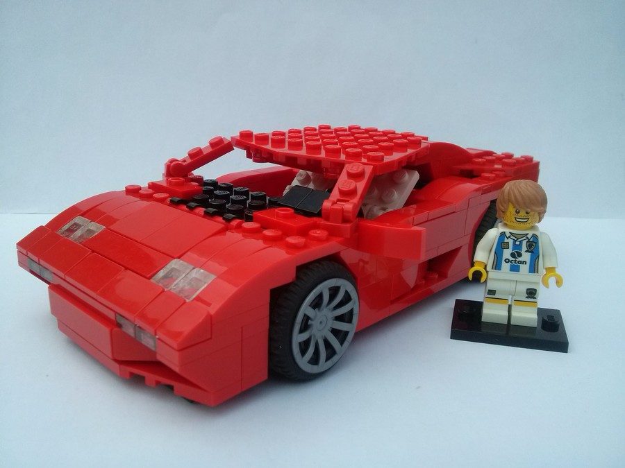 LEGO Lamborghini Diablo