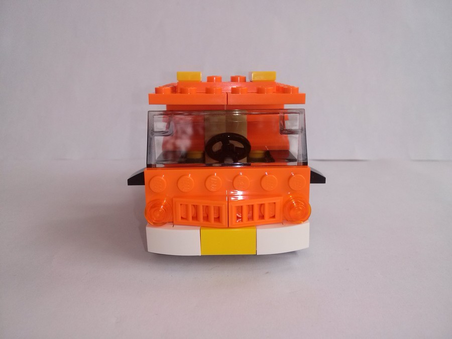 LEGO 31017 Repülőgép vontató