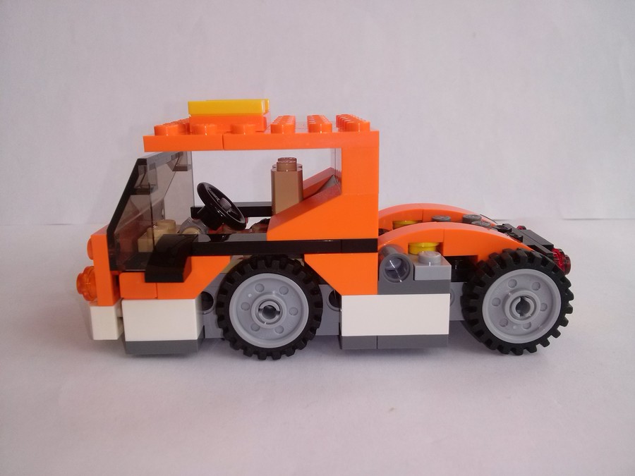 LEGO 31017 Repülőgép vontató