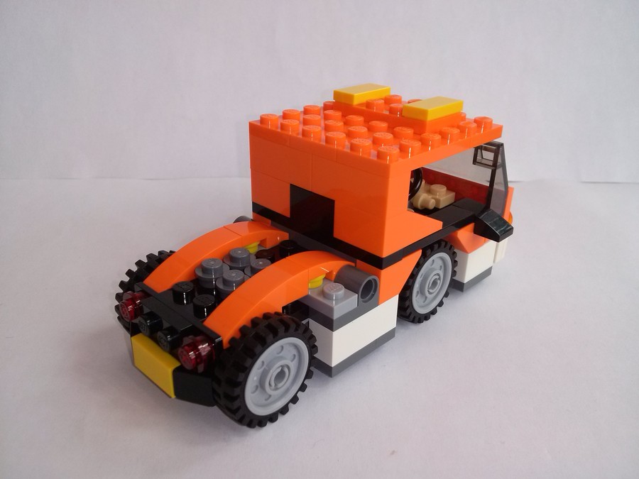 LEGO 31017 Repülőgép vontató