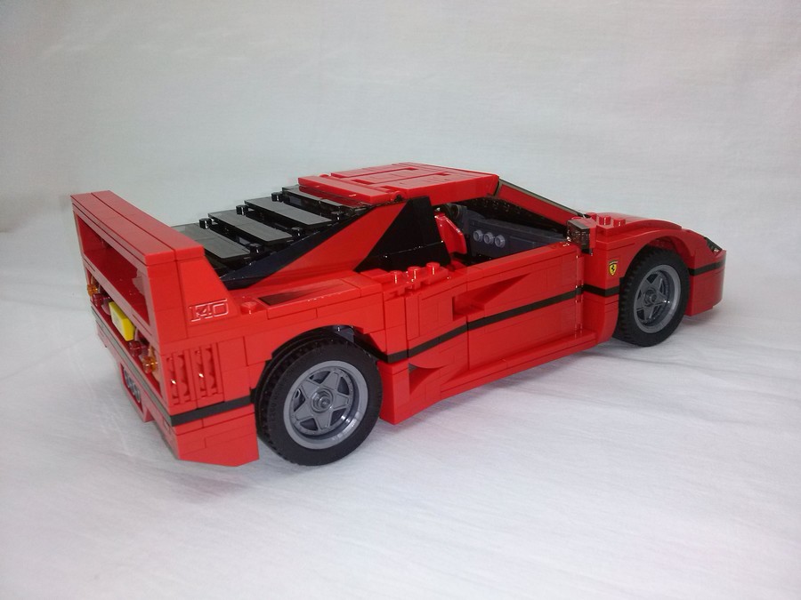 LEGO 10248 Ferrari F40
