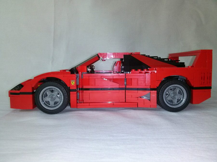 LEGO 10248 Ferrari F40