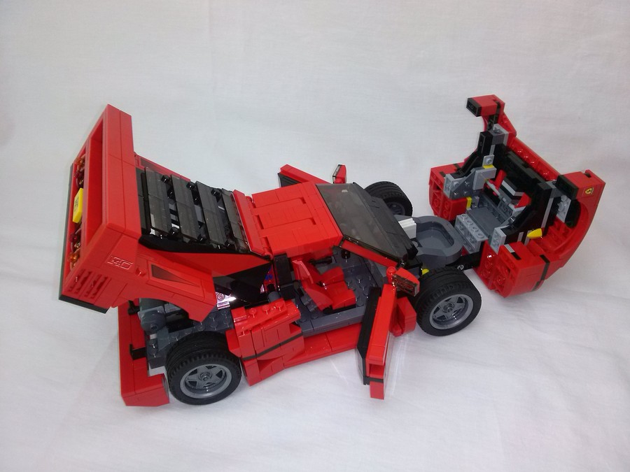 LEGO 10248 Ferrari F40