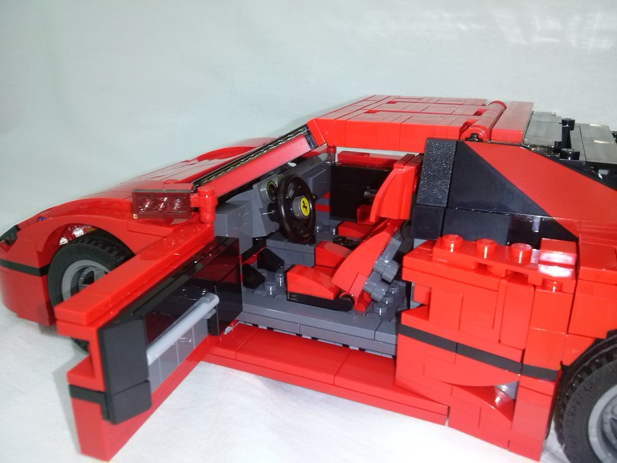 LEGO 10248 Ferrari F40