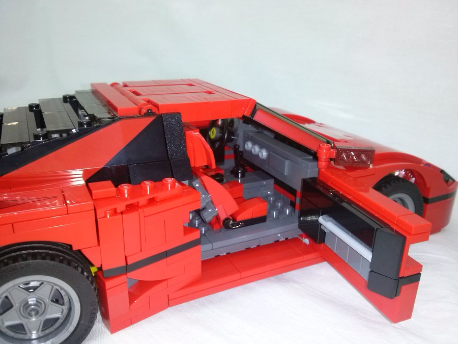 LEGO 10248 Ferrari F40
