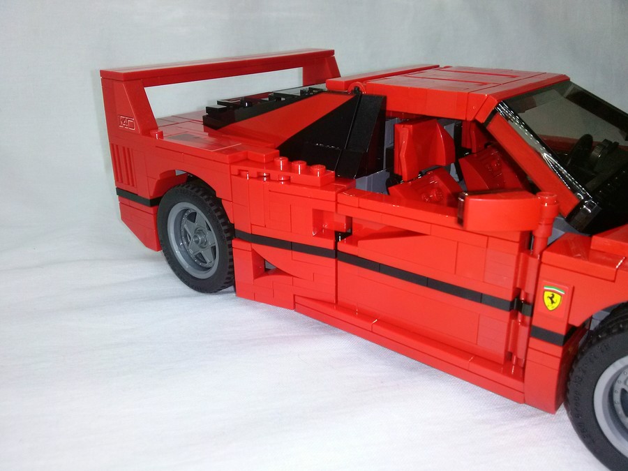 LEGO 10248 Ferrari F40