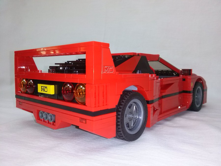 LEGO 10248 Ferrari F40